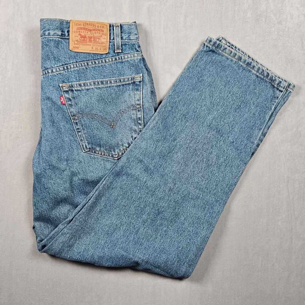 Vintage Levi's 550‎ Jeans Mens 36x30 Relaxed Fit Blue Medium Wash Denim Y2K 2002